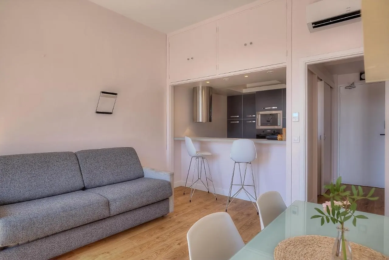 Maison Lamartine - Νίκαια 4*,