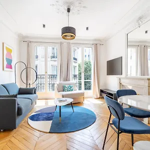 Aparthotel Hotelhome 16